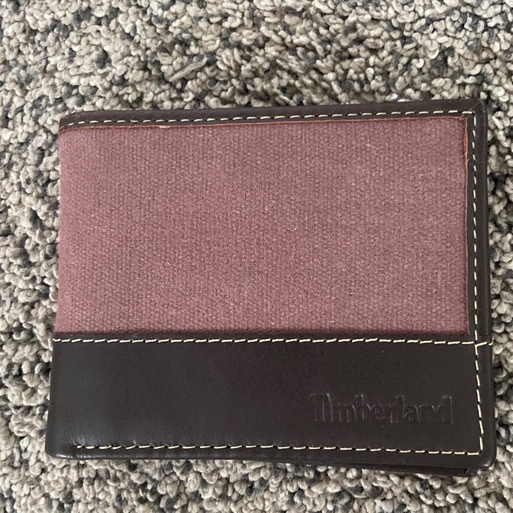 NWOT Timberland wallet